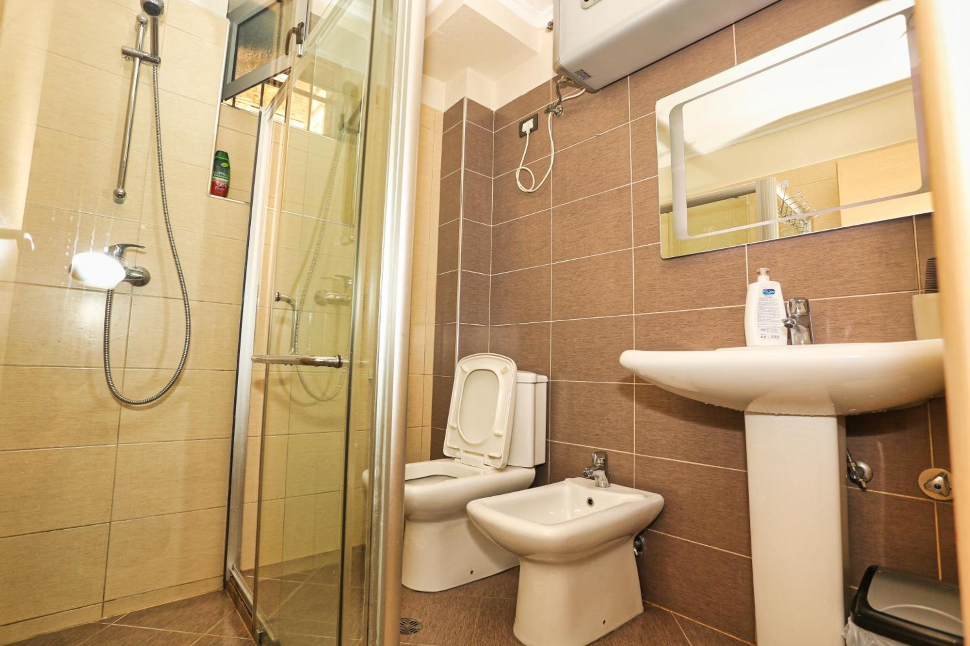 R&B City Center Apartment Τίρανα Εξωτερικό φωτογραφία